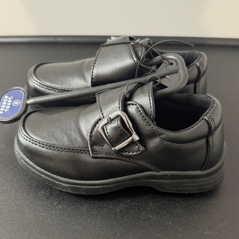 French Toast Black Boys School Shoes with Velcro Buckle Toddler Size 6 New NWT